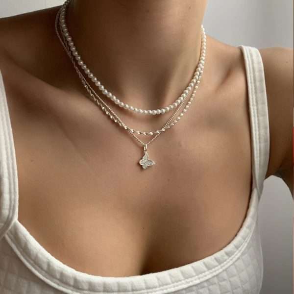 Pearl Pendant Necklace