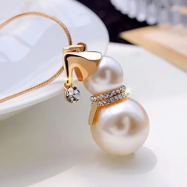 Golden Winter Snowman Pearl Necklace