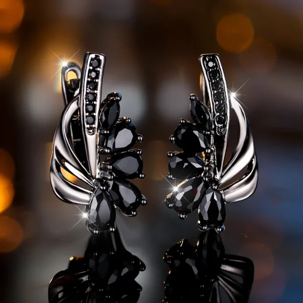 Midnight Grace Dangle Earrings
