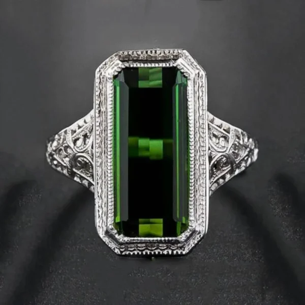 Emerald Retro Diamond Band Rings